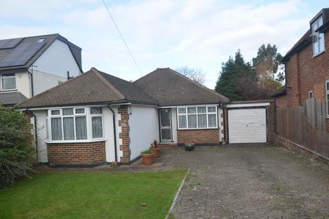 2 bedroom bungalow for sale, Devonshire Way, Shirley, Croydon, CR0