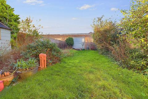 3 bedroom semi-detached house for sale, Busticle Lane, Lancing