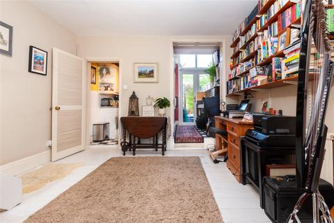 29 Talbot Road, Twickenham, TW2 6SJ