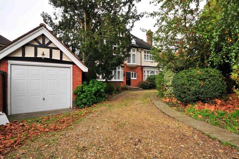 6 bedroom detached house to rent, Dollis Avenue,