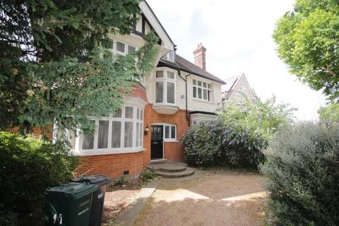 6 bedroom detached house to rent, Dollis Avenue