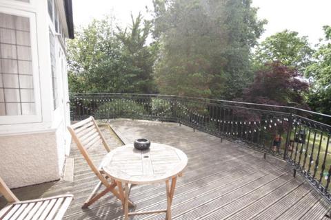 6 bedroom detached house to rent, Dollis Avenue