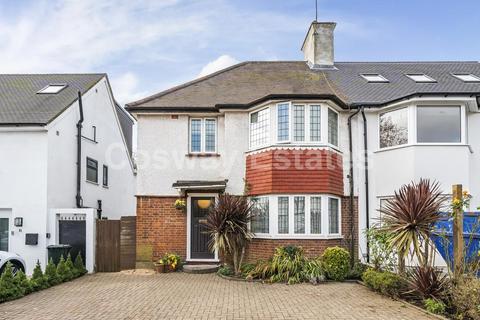 3 bedroom semi-detached house for sale, Millway, London