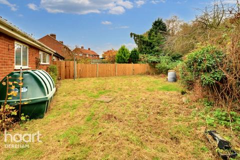 2 bedroom semi-detached bungalow for sale, Orchard Close, North Elmham