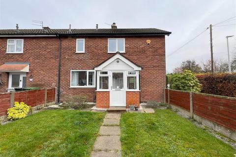 2 bedroom end of terrace house for sale, Chatsworth Avenue, Macclesfield