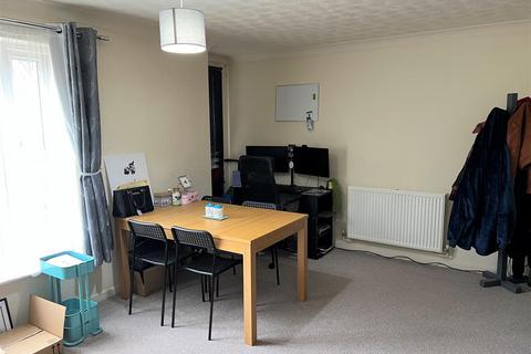 1 bedroom apartment to rent, North Row, Milton Keynes MK9