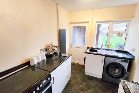 2 bedroom end of terrace house for sale, Shelton Road, Peterborough PE2