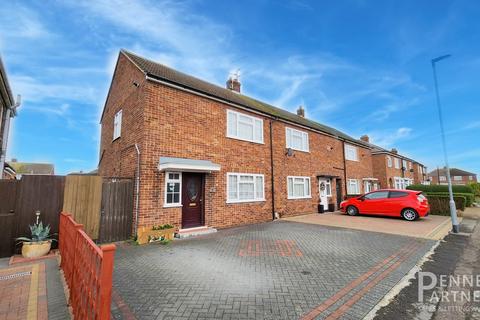 2 bedroom end of terrace house for sale, Shelton Road, Peterborough PE2