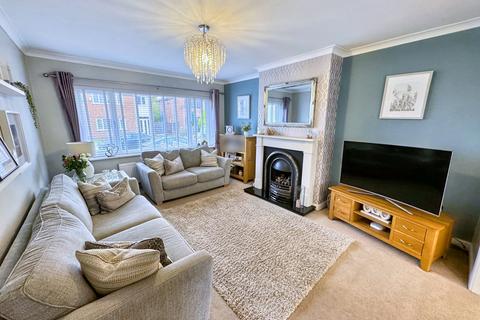 5 bedroom semi-detached house for sale, Ripon Avenue, Bury, BL9