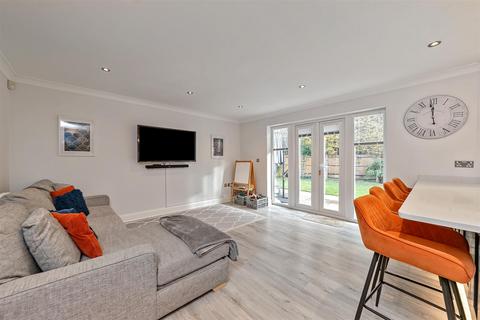 4 bedroom detached house for sale, Elderberry Close, Bricket Wood, St. Albans