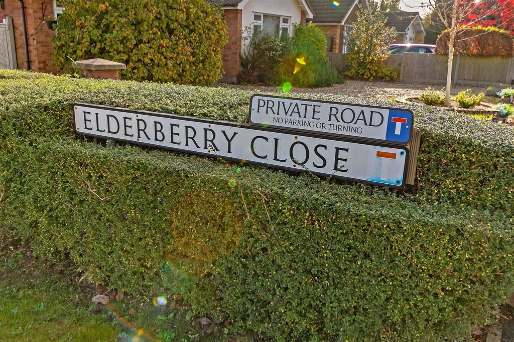 3 Elderberry Close 11.jpg