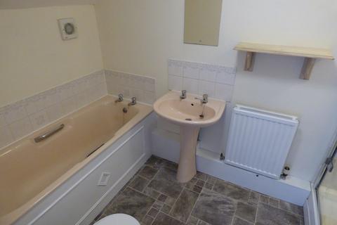 1 bedroom flat to rent, Broad Street, ELY, Cambridgeshire, CB7