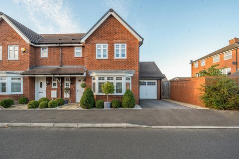 3 bedroom semi-detached house for sale, Eamer Crescent, Wokingham, Berkshire