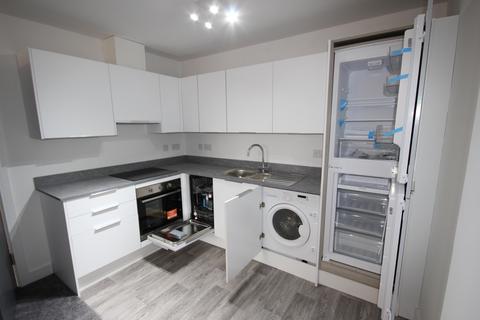 1 bedroom flat to rent, Fleet St, Burton upon Trent DE14