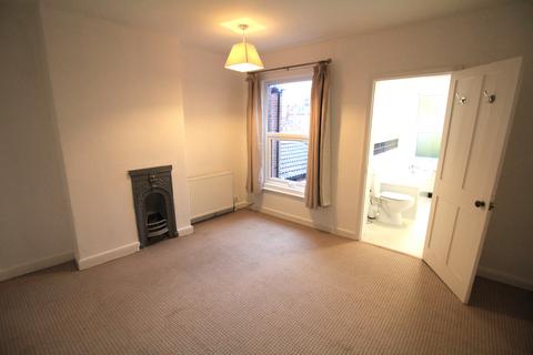 2 bedroom terraced house to rent, Old Palace Road, Norwich NR2