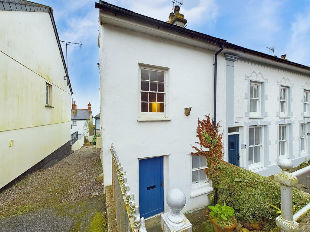 Three Bedroom Cottage for sale