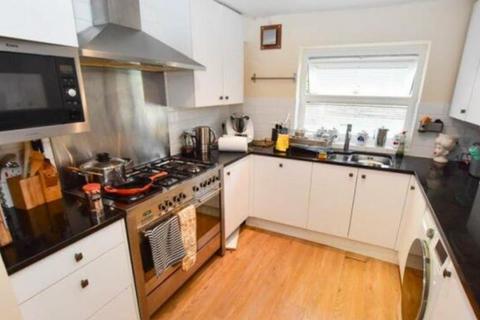 2 bedroom apartment for sale, Winton Road, Altrincham WA14