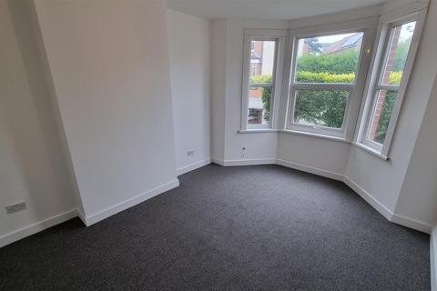 3 bedroom end of terrace house to rent, Ellys Road, Coventry, CV1 4EW