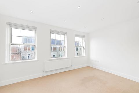3 bedroom apartment to rent, Croxted Road, Dulwich, London, SE21