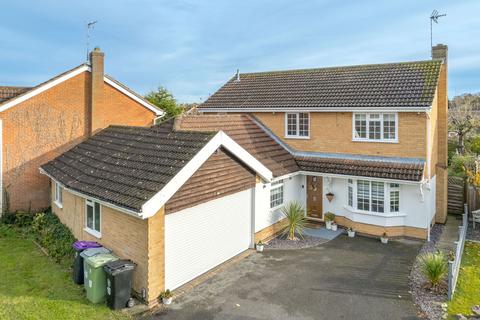 4 bedroom detached house for sale, Braemar Close, Grantham NG31