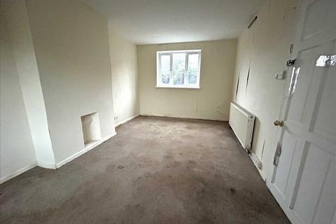 15 Monarch Close, Feltham, TW14 8BB