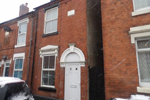 2 bedroom end of terrace house to rent, Park Street, Kidderminster DY11