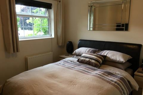 1 bedroom flat to rent, Greenacres, Horsham