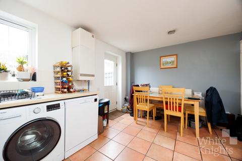 2 bedroom terraced house for sale, Lower Earley, Berkshire RG6