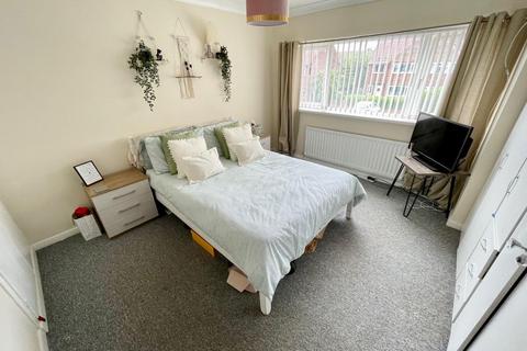 3 bedroom end of terrace house to rent, Gilpin Road, Thornaby, Stockton-On-Tees