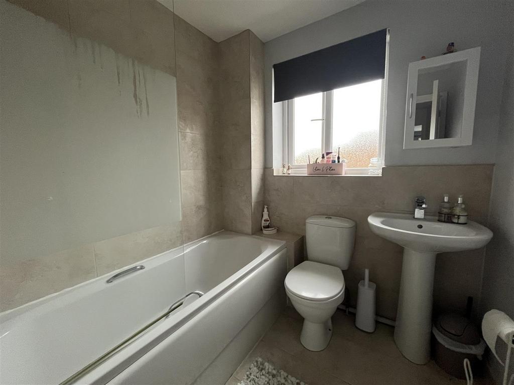 Modern Bathroom