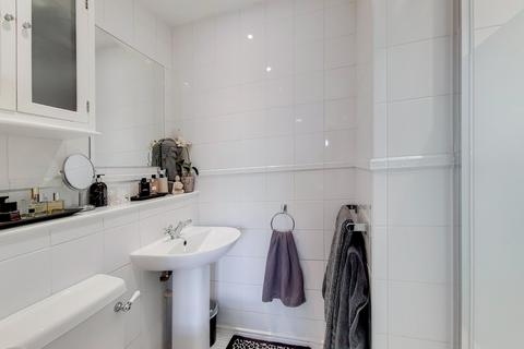 3 bedroom house for sale, Colenso Drive, Mill Hill, London, NW7