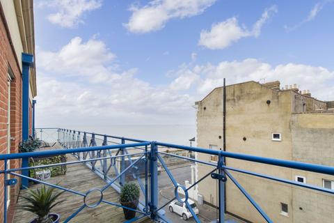 2 bedroom flat for sale, Canterbury Road, Charlotte Court The Royal Seabathing Canterbury Road, CT9