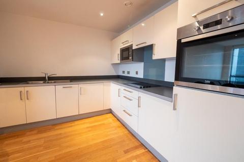 2 bedroom apartment to rent, Apt 4.17 :: Flint Glass Wharf