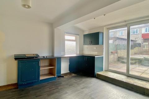 28 Ashfield Drive, Halifax, HX3 5PG