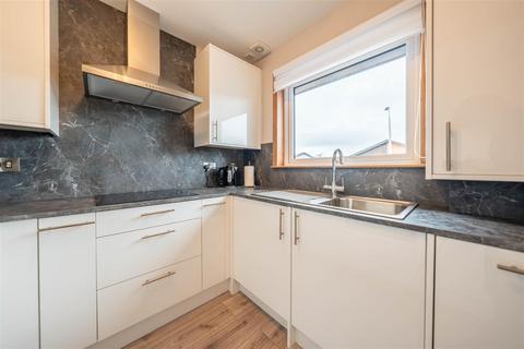 5 Balmanno Park, Bridge Of Earn, Perth, PH2 9RJ
