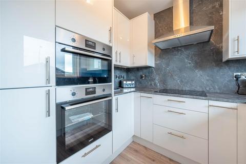 5 Balmanno Park, Bridge Of Earn, Perth, PH2 9RJ