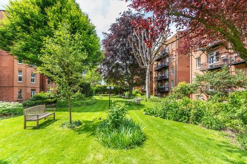 3 bedroom flat for sale, Grantully Road, Maida Vale, London, W9