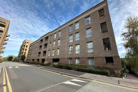 1 bedroom flat for sale, Westmead Court, Catford, London, SE6