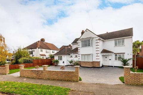 4 bedroom detached house for sale, Killester Gardens, Worcester Park, KT4