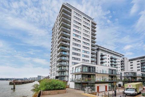 2 bedroom apartment to rent, Knights tower, London SE8