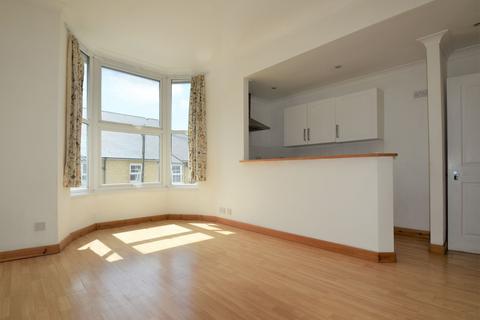 1 bedroom flat to rent, Albert Street, Ventnor PO38