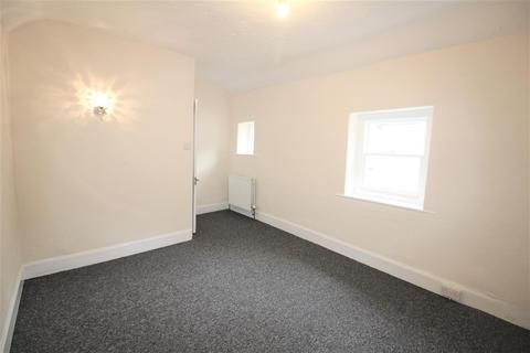 3 bedroom maisonette to rent, Wilder Road, Ilfracombe EX34