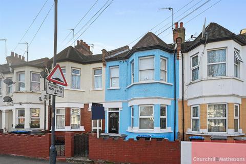 3 bedroom flat for sale, Oldfield Road, London