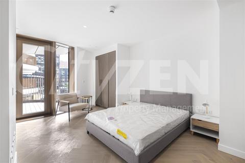 Studio to rent, Western Building, 3 Triptych Place, London SE1