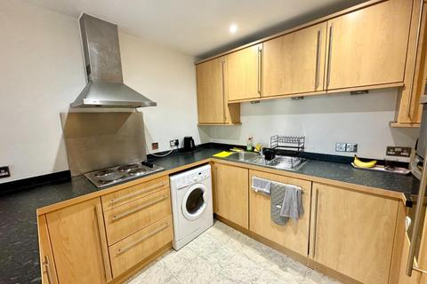 2 bedroom flat for sale, Ocean Way, Southampton, SO14 3AG