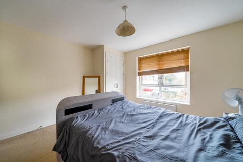 2 bedroom flat for sale, Newbury,  Berkshire,  RG14