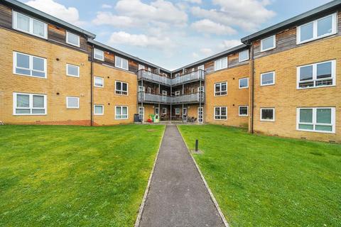 2 bedroom flat for sale, Newbury,  Berkshire,  RG14