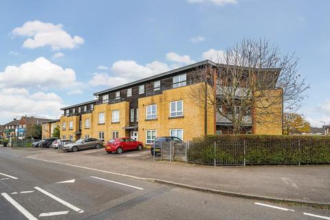 2 bedroom flat for sale, Newbury,  Berkshire,  RG14