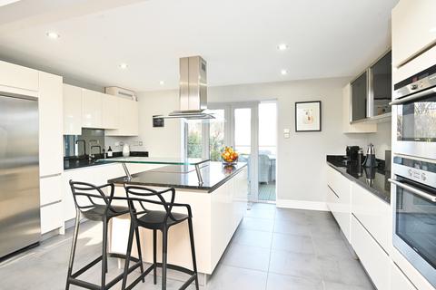 4 bedroom detached house for sale, The Gables, Knaresborough