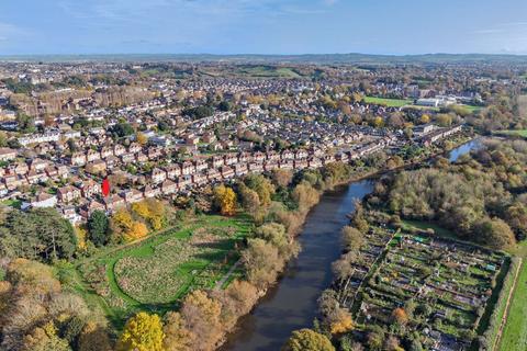 3 bedroom semi-detached house for sale, Rivermead Road, Exeter